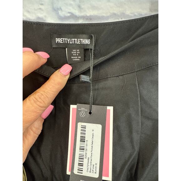 Pretty Little Thing Black Panel Detail Cargo 10 - Picture 7 of 7